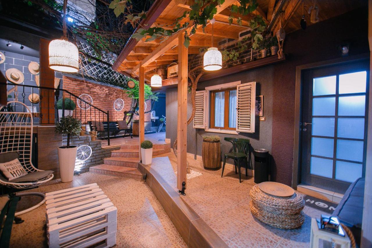 Villa Elezi คอร์เชอ ภายนอก รูปภาพ