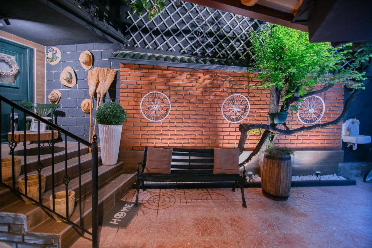 Villa Elezi คอร์เชอ ภายนอก รูปภาพ