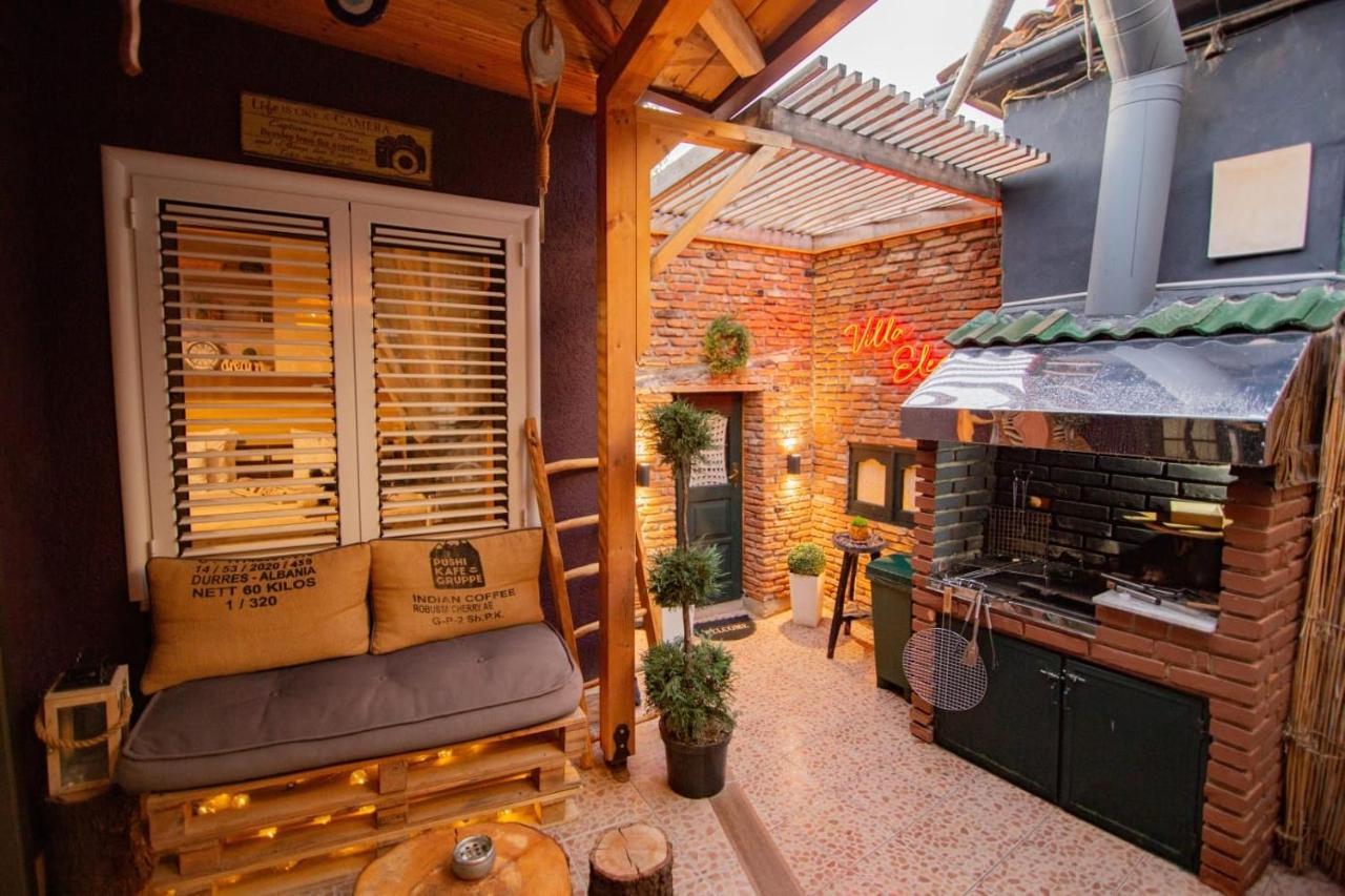 Villa Elezi คอร์เชอ ภายนอก รูปภาพ